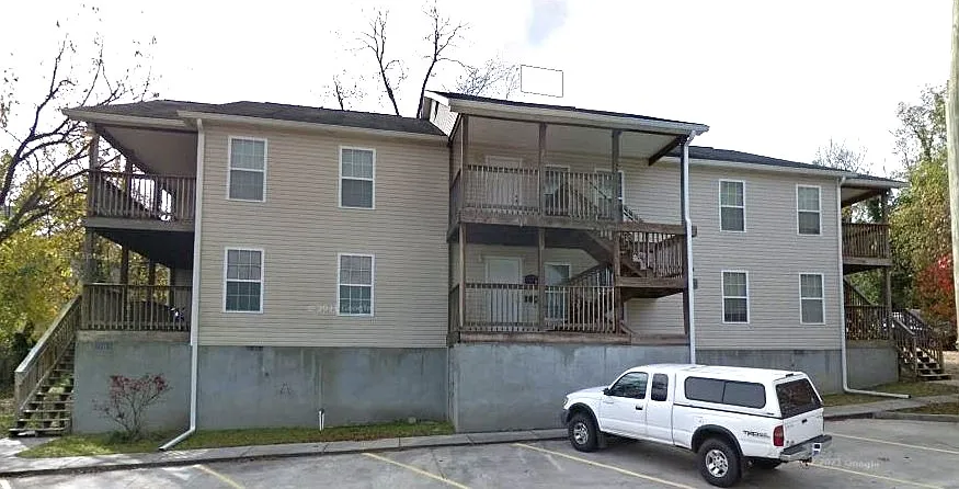 1048 Riverside Drive Ln #1