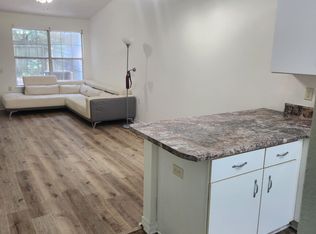 3047 Brigantine Dr, Pensacola, FL 32526