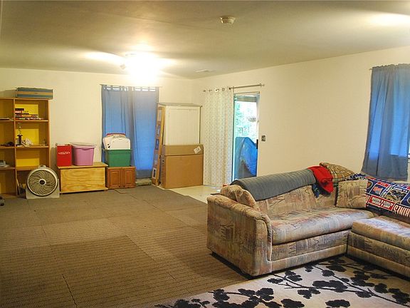 4th image of 238 NE Vena St