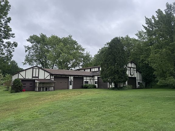 5th image of 8920 Lake Pleasant Rd