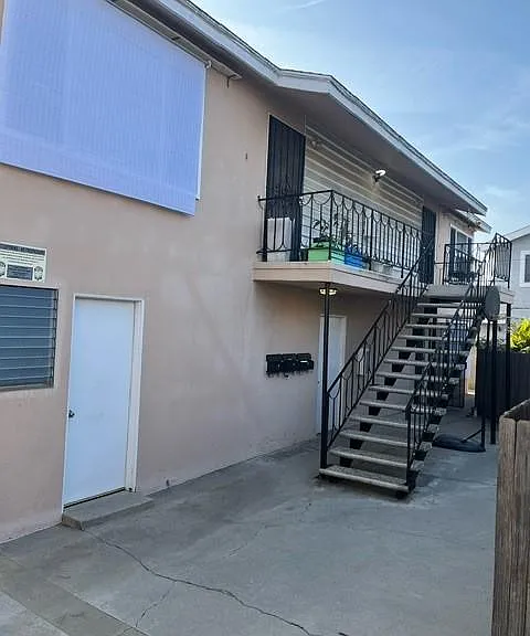 2108 San Anseline Ave #1 — Photo 16