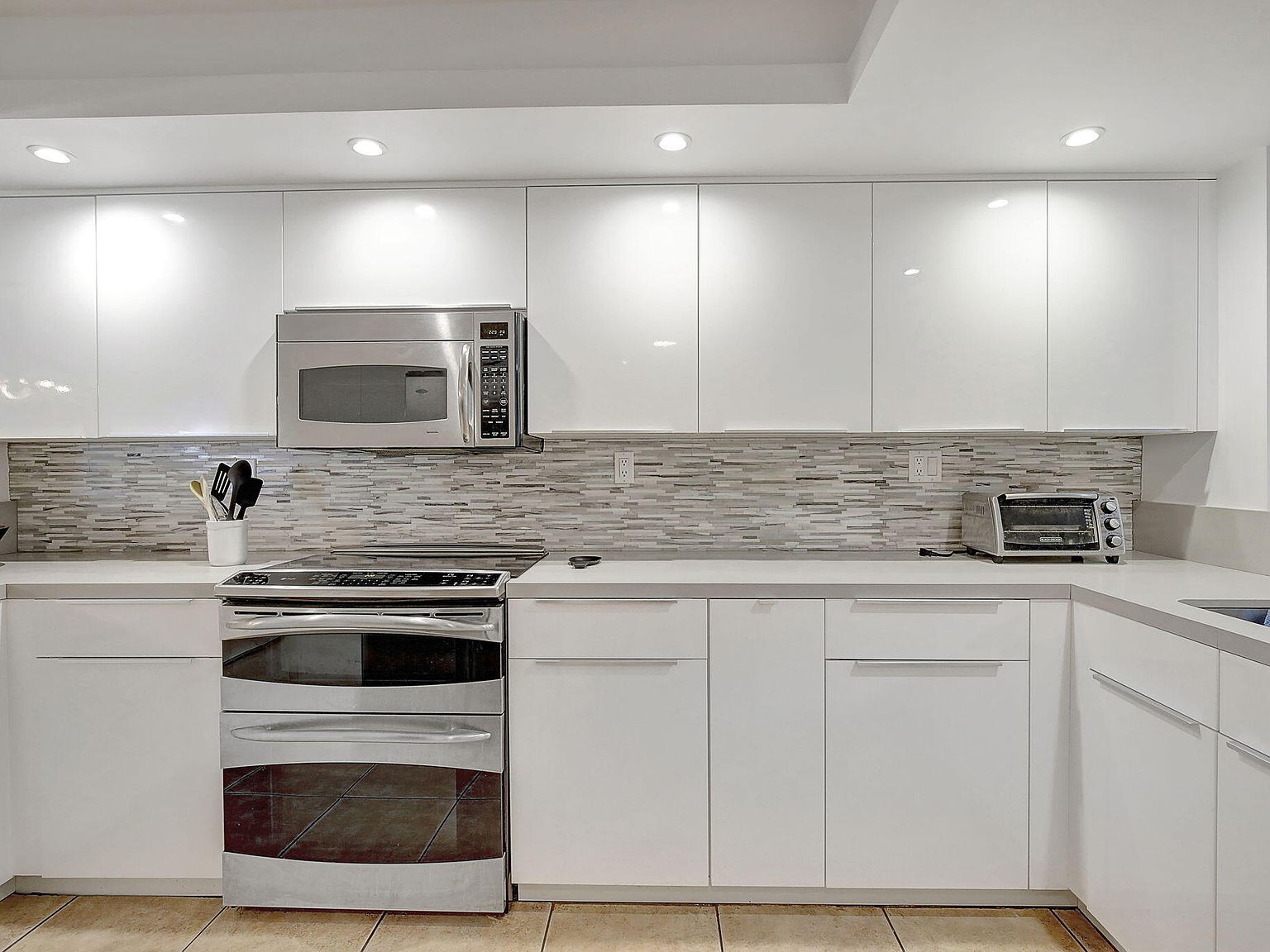 141 SW 96th Terrace #302