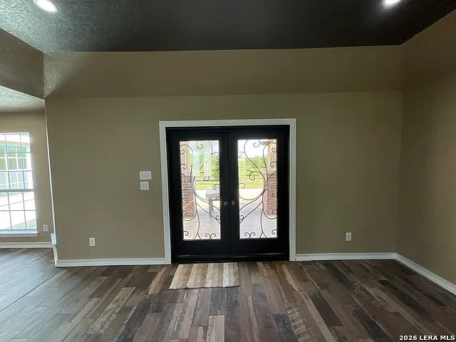 12010 Del Rio — Photo 35