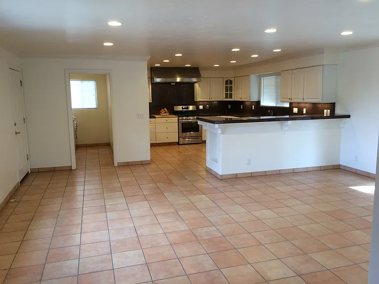2157 Trapani Cir — Photo 17