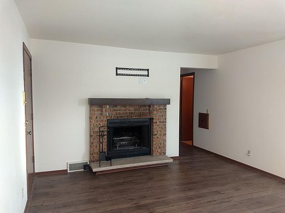 3rd image of 2645 Smithfield Dr #34