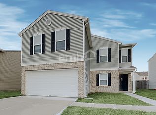 8450 Ash Grove Dr, Camby, IN