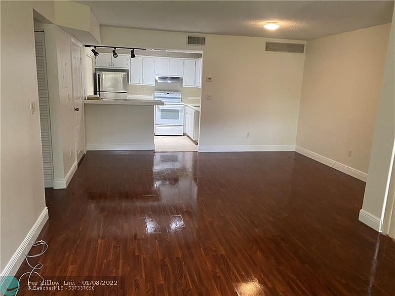 Quatraine Condominiums 20015 NE 3rd Ct Miami, FL Zillow