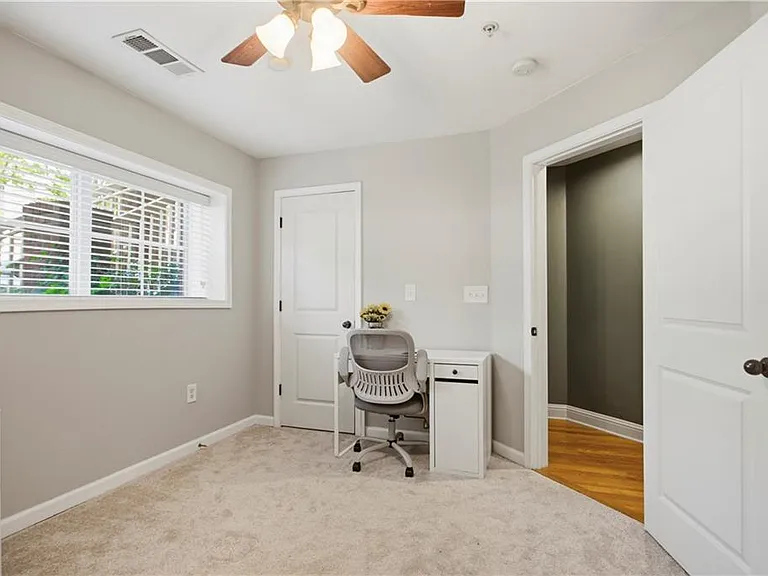 655 Mead St SE #11 — Photo 22