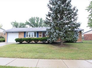 38 Grantwood Dr, Dayton, OH 45449