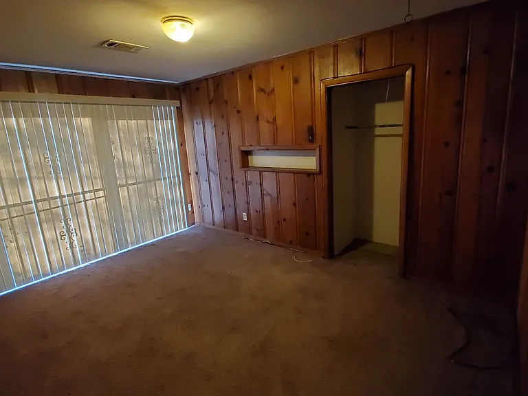 3208 Whitfield St — Photo 11