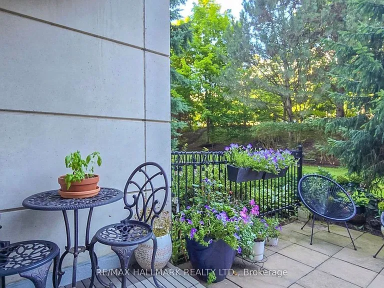18 William Carson Cres #115 — Photo 15