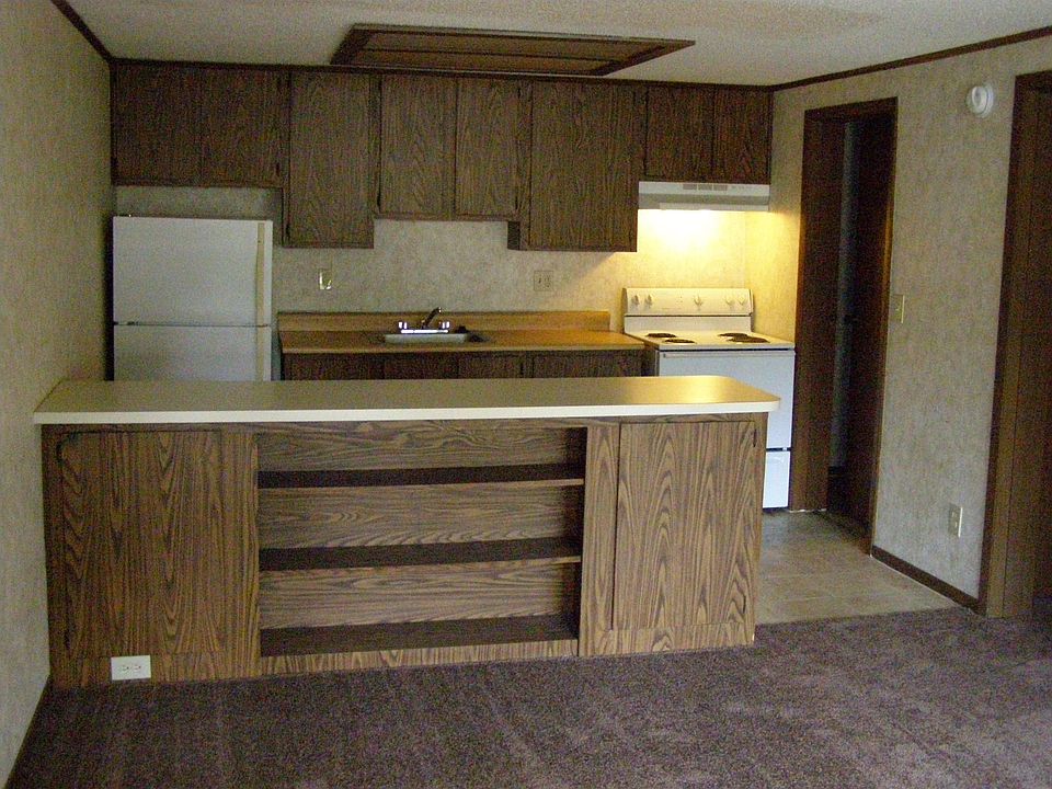 2nd image of 102 Landings Way APT 6B