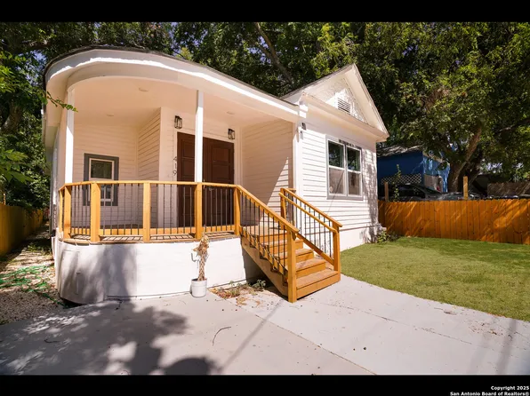 419 N Monumental, San Antonio, TX 78202