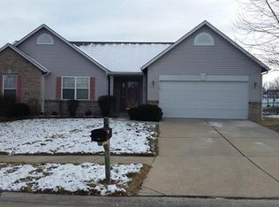 1485 Chambers Dr, O'Fallon, MO 63366