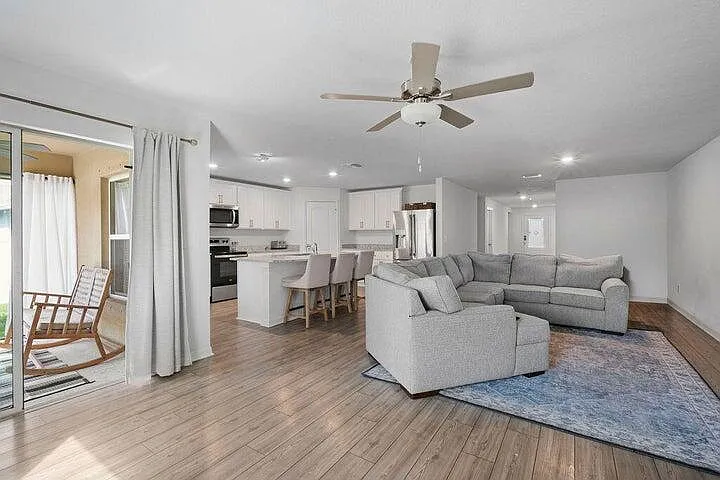 414 SW Dahled Ave — Photo 13