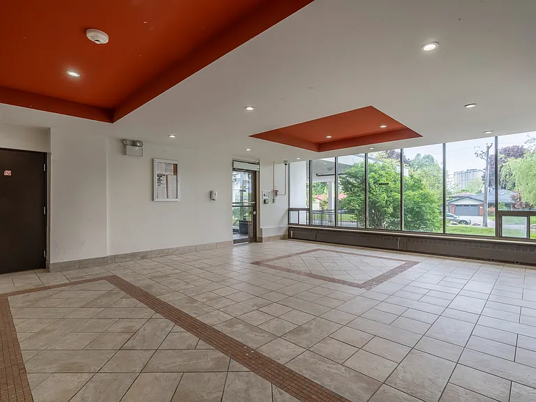 310 Niska Rd — Photo 16