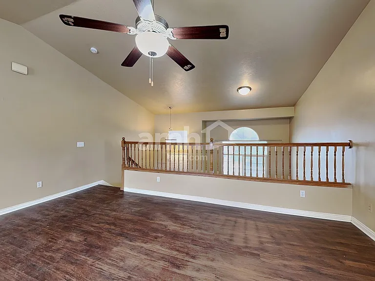 1251 S 820 W — Photo 6