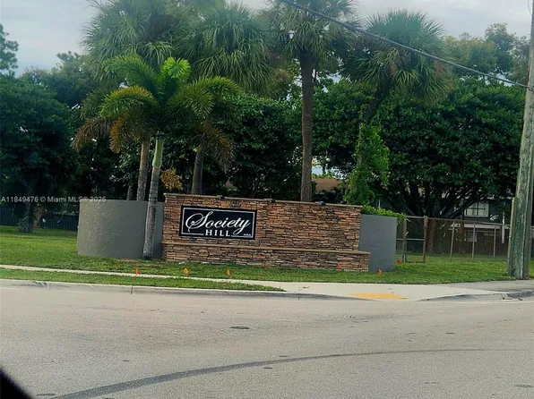 796 Hill Dr, West Palm Beach, FL 33415