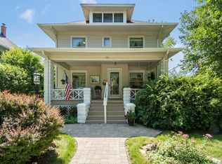 366 Arbor Ave, West Chicago, IL 60185