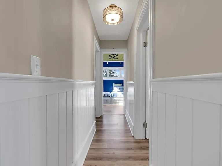 308 Hume St — Photo 12