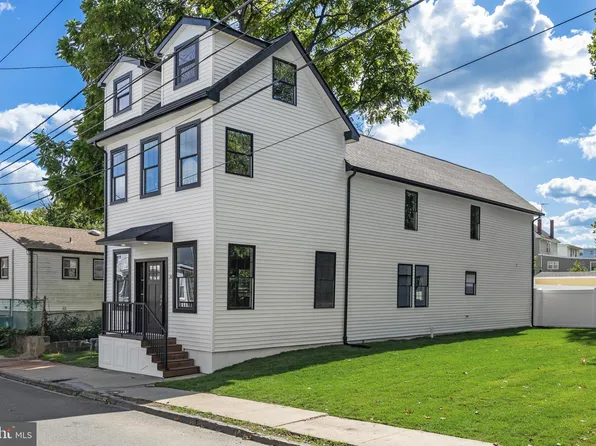 36 Cherry St, Mount Holly, NJ 08060