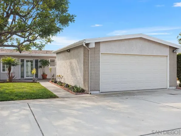 3825 Paprika Way, Oceanside, CA 92057