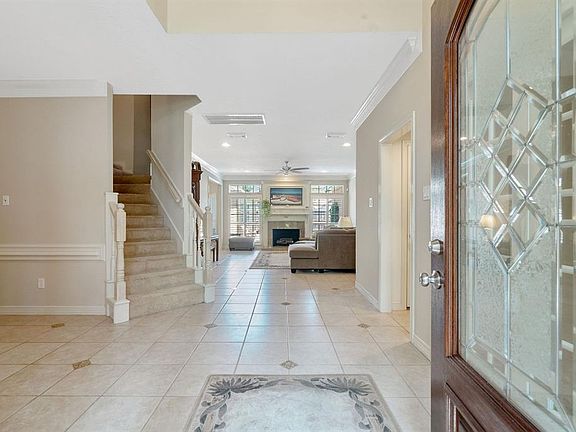 3rd image of 16022 Winchmore Hill Dr