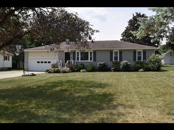 130 Eastview Dr, Urbana, OH 43078