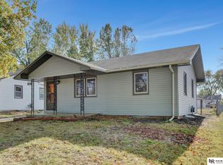 6119 Hartley St, Lincoln, NE 68507
