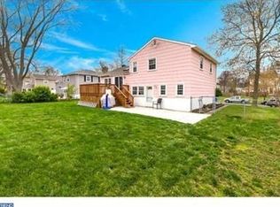 115 McIntosh Rd, Cherry Hill, NJ 08003