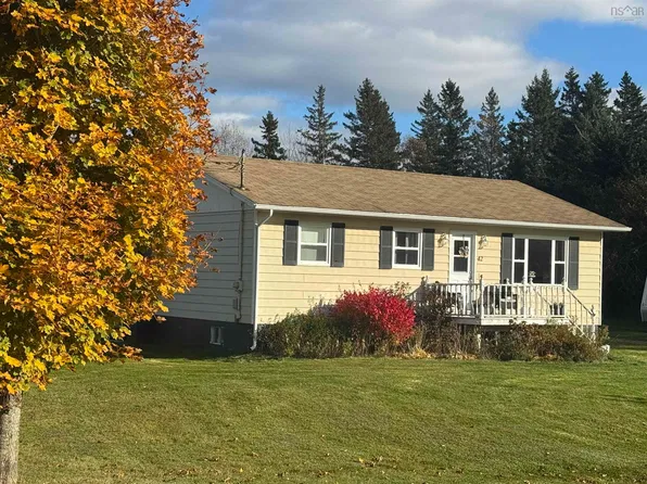 42 King Grove Rd, Millville, NS B1Y 2E3