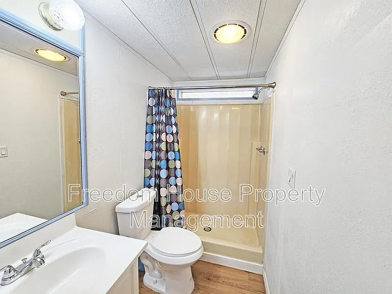 80 Stanley Dr — Photo 15