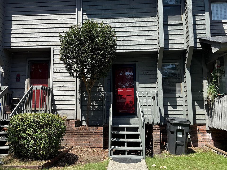 1st image of 3127 Village Ct N