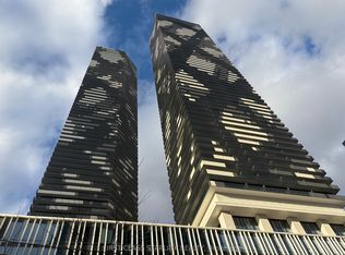 138 Downes St #5311, Toronto, ON M5E 0E4