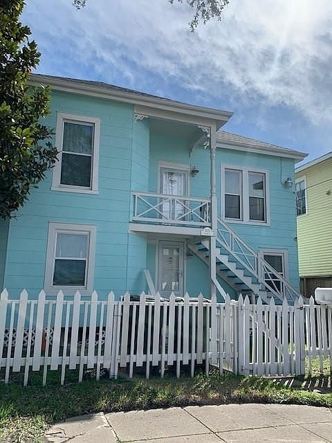 1st image of 3825 Avenue L