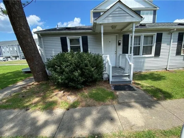 9557 21st Bay St, Norfolk, VA 23518