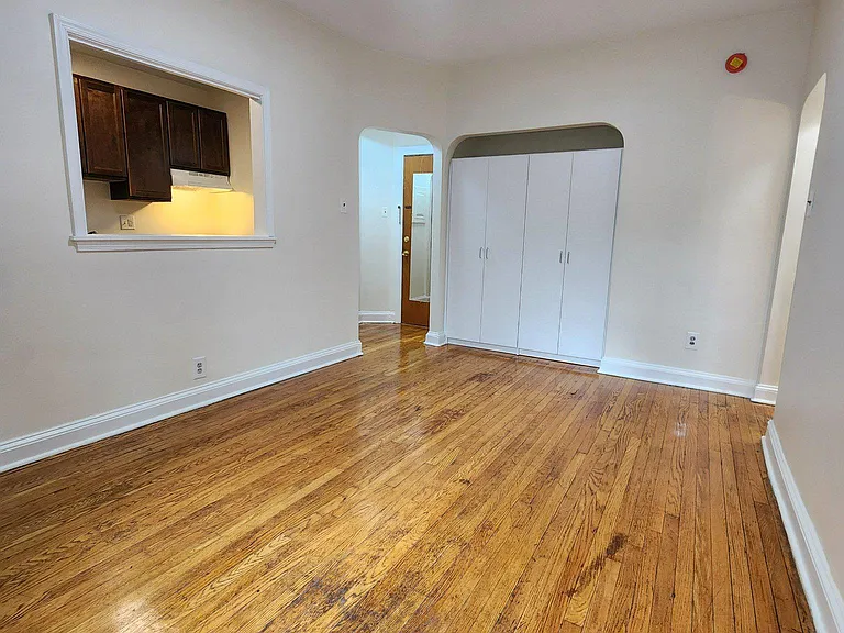 400 N Hortter St #206 — Photo 28