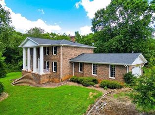 835 Kent Rd, Bowdon, GA 30108