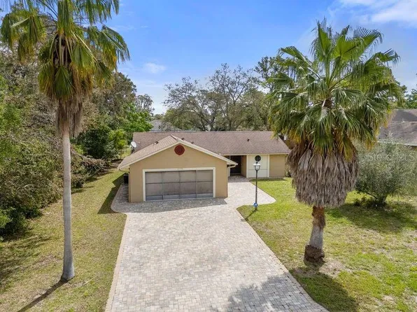 12050 Linden Dr, Spring Hill, FL 34608