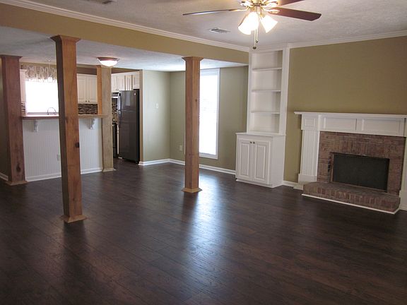 5th image of 101 Georgann Dr