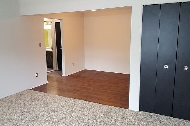 1st image of 901 Saint Louis St APT 17