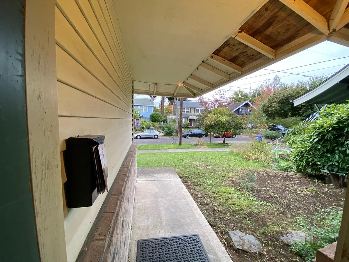 Building Photo - 3025 NE 59th Ave