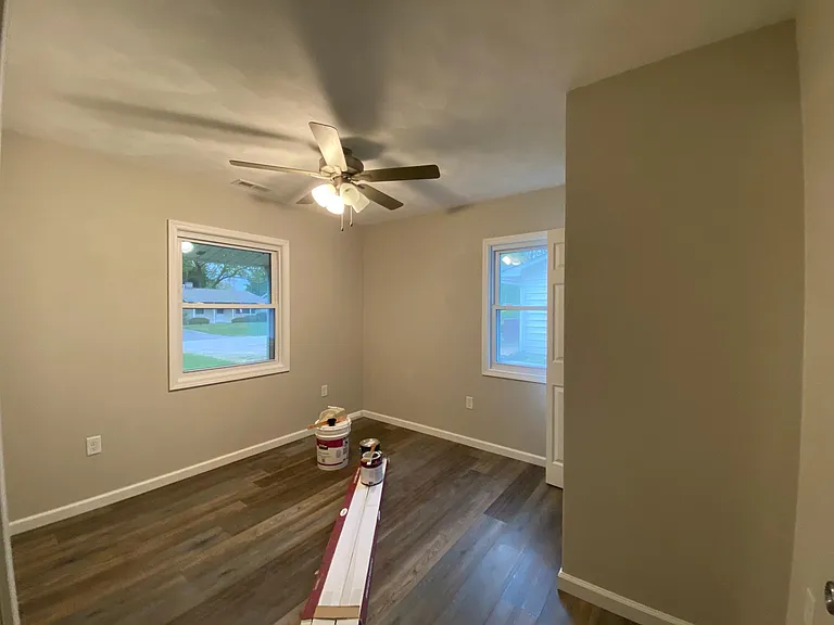 511 Joy Dr — Photo 17