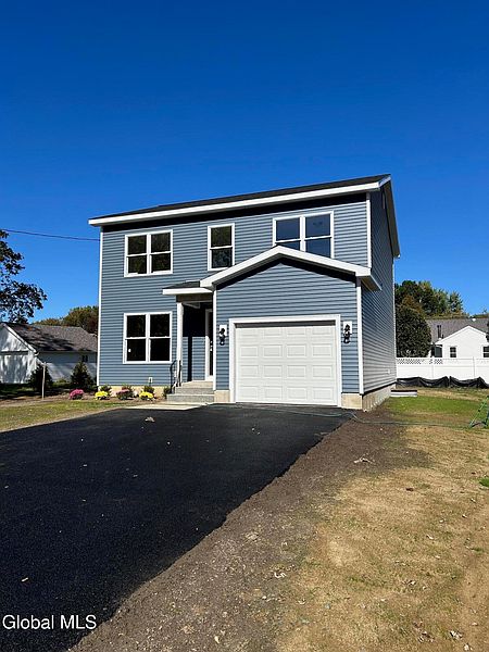 3rd image of 68 Green Island Avenue