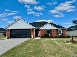 3906 Boxwood Ln SW, Decatur, AL 35603