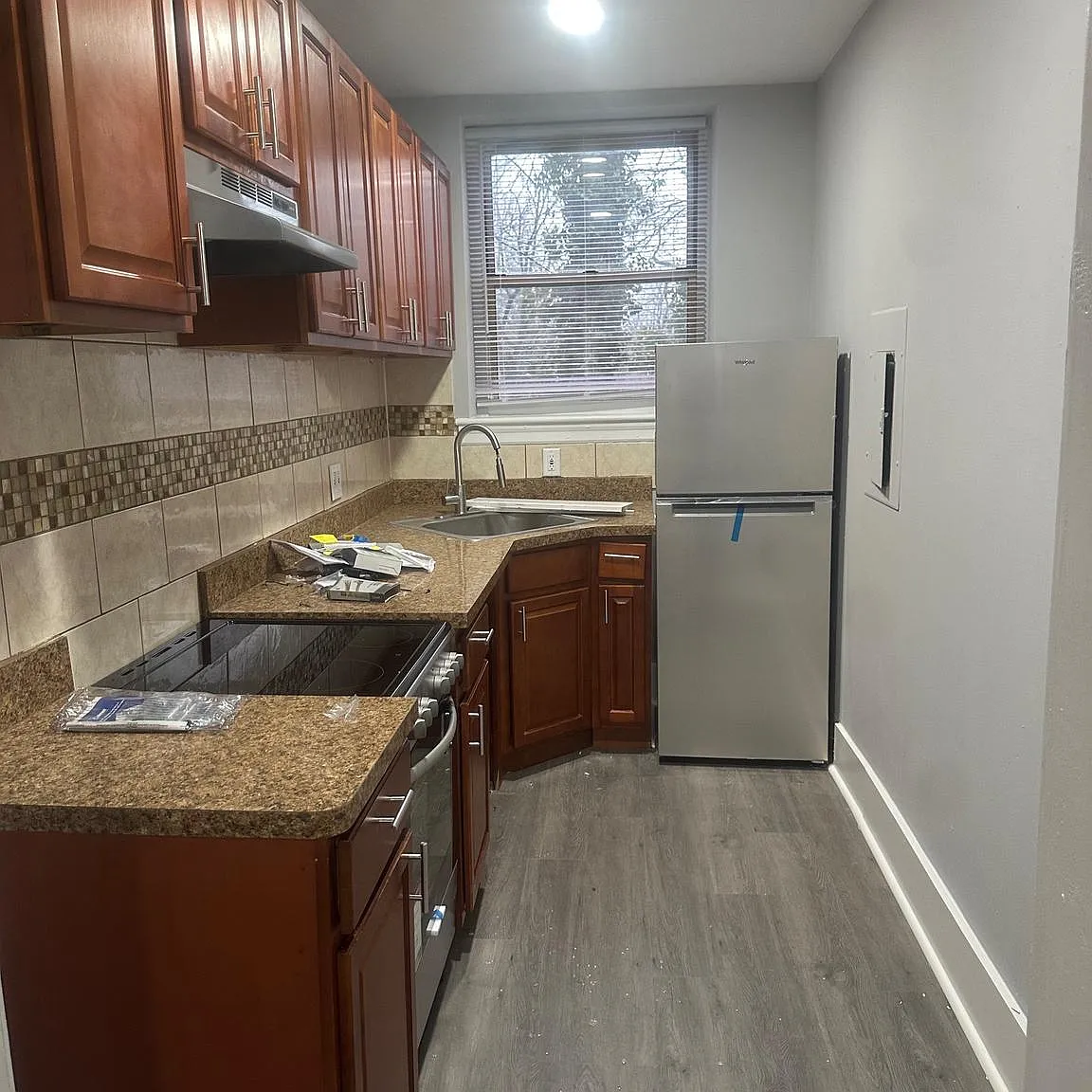 1 bed, 800 sqft, $1,295 — Photo 4