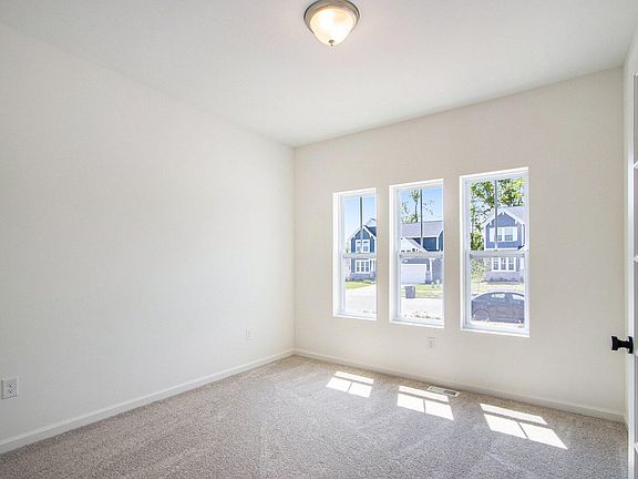 4th image of 5605 Paxton Ct