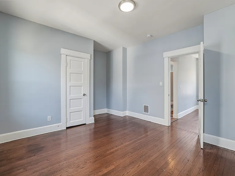 1739 Dixwell Ave #2 — Photo 8