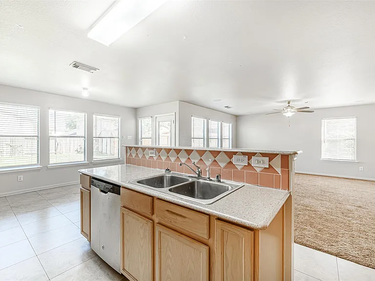 20926 Kenna Cove Ln — Photo 22