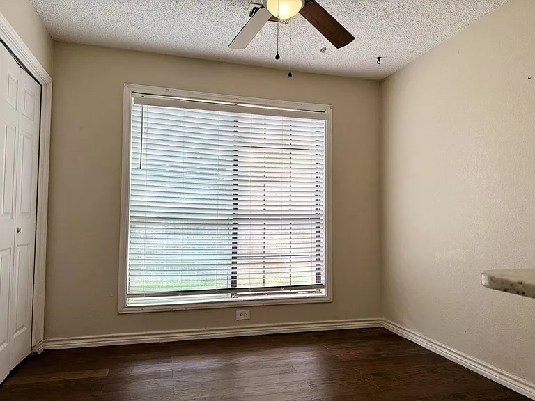2601 Idlewilde Dr — Photo 12